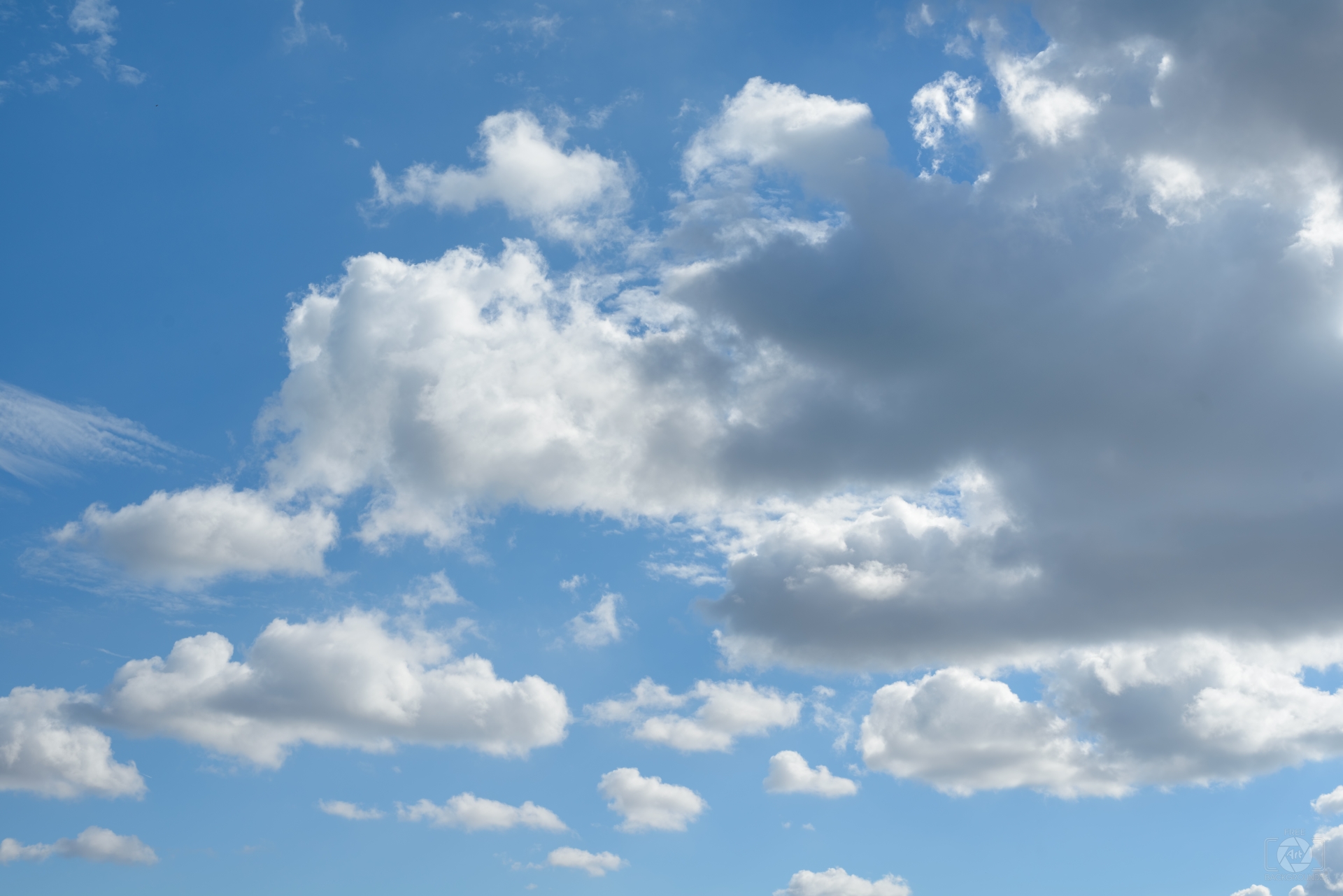 Hình nền bầu trời xanh chắc chắn sẽ tạo cảm giác dễ chịu và đầy năng lượng trong mỗi ngày của bạn. Hãy xem qua vô số bức ảnh nền thiên nhiên vi diệu, với bầu trời xanh ngút ngàn và mây trôi phóng khoáng.