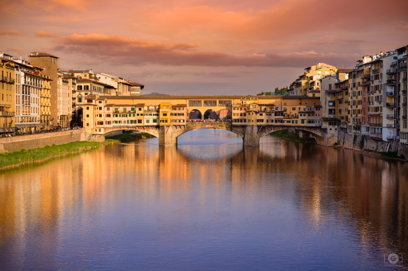 Bridge Ponte Vecchio Florence Italy Background - High-quality free Photo in cattegory World / Backgrounds from FreeArtBackgrounds.com