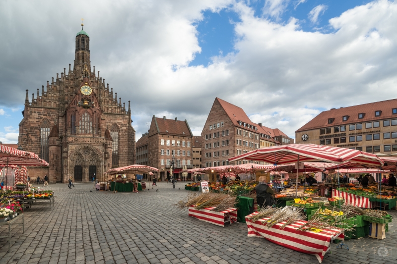 Main Market Square Hauptmarkt Nuremberg Background - High-quality free Photo in cattegory World / Backgrounds from FreeArtBackgrounds.com
