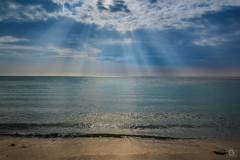 Sunlight in the Sea Background - High-quality free Photo from FreeArtBackgrounds.com